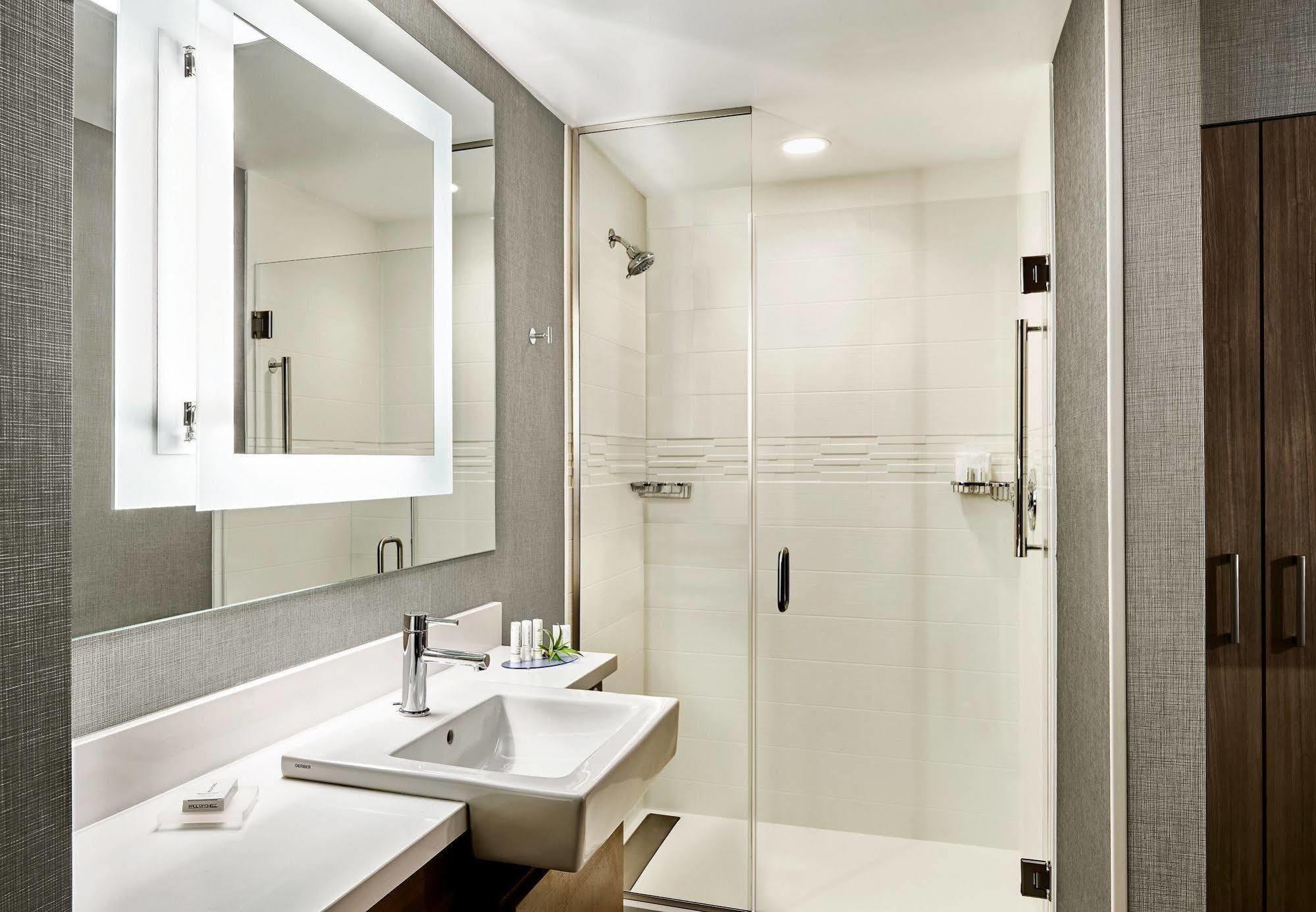 Springhill Suites By Marriott Coralville Exteriér fotografie